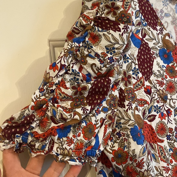 Fall colors light weight top by Loft - Picture 2 of 4